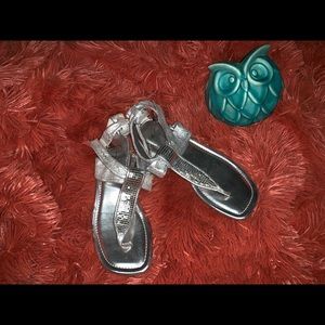 Jessica Simpson’s sandals